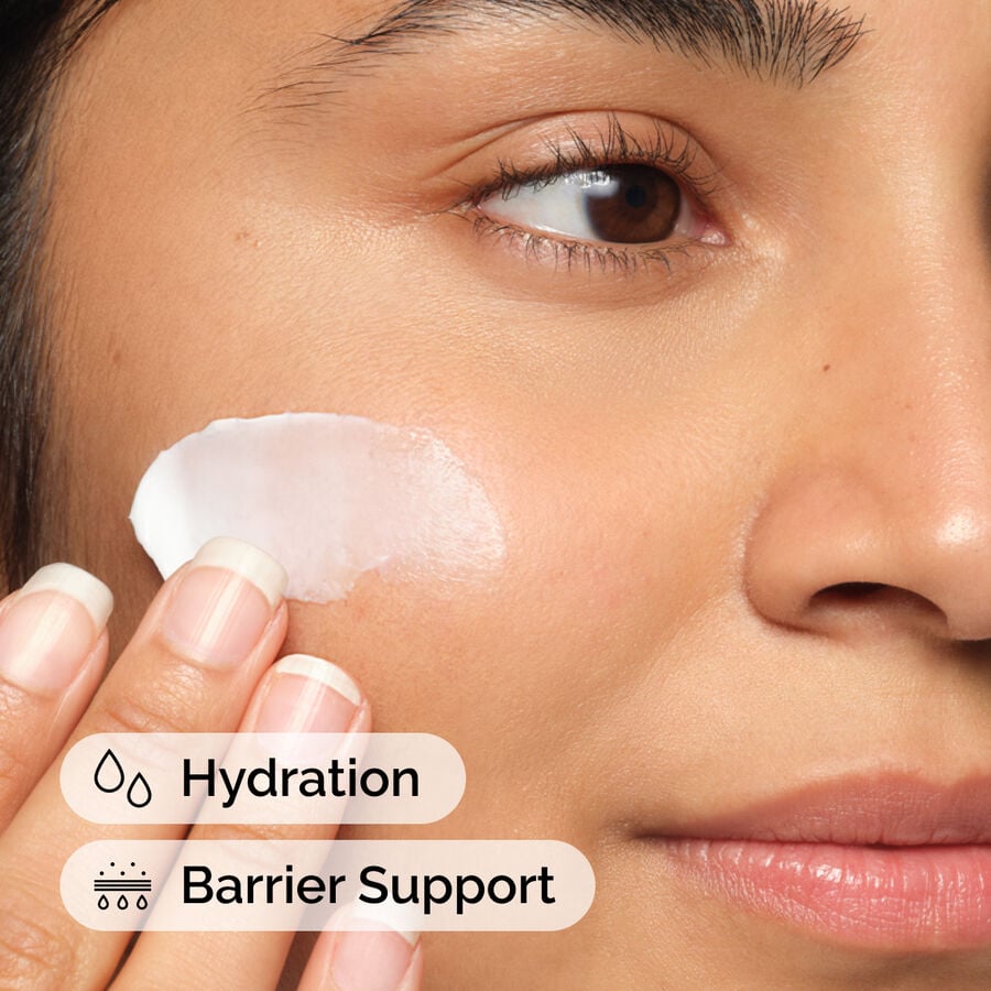 natural-moisturizing-factors-ha-u0 ord-natural-moisturizing-factors-ha-model-application-with-benefits.jpg